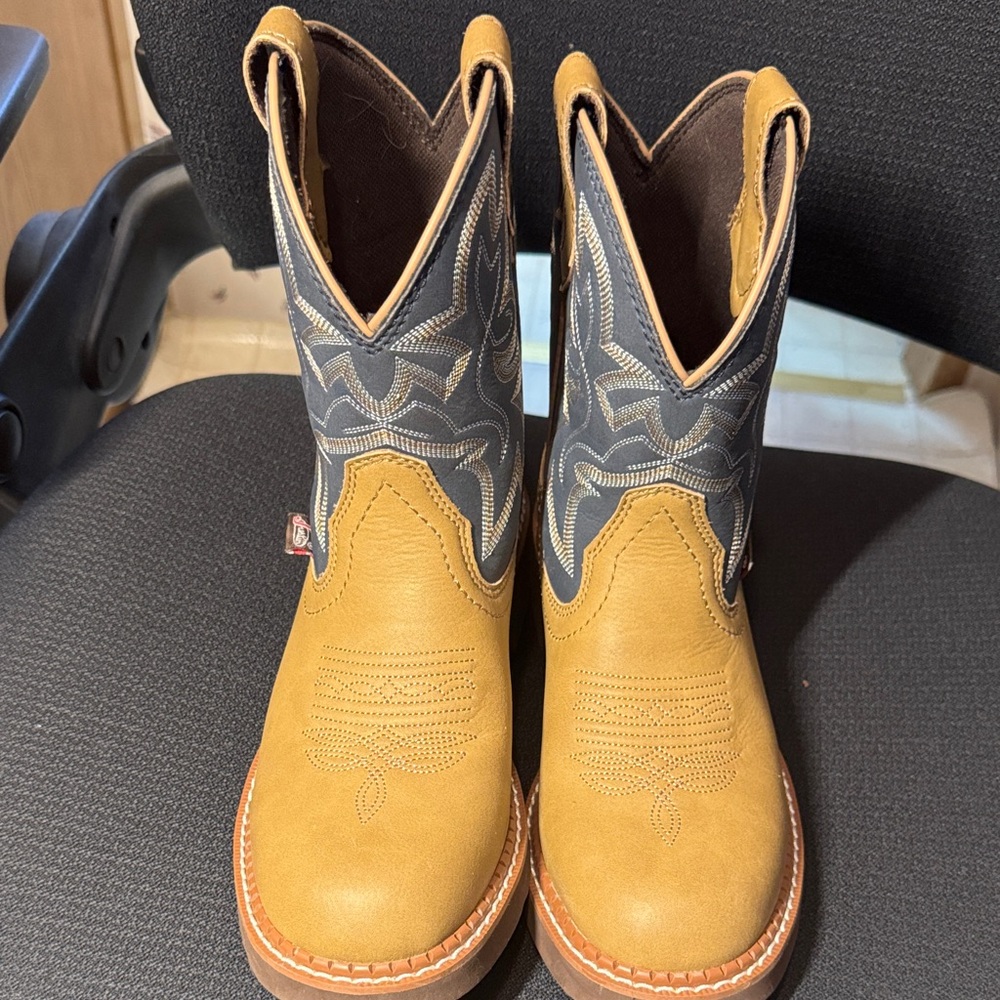 Women’s Justin Gypsy Kay 8” Cowboy Boots